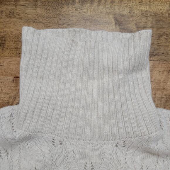 Tabitha Webb Turtleneck Sweater Womens Large Beige Ivory Cable Knit Fisherman - Picture 7 of 11